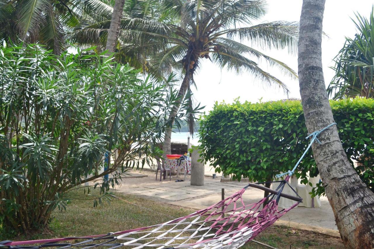 Villa Jayananda Dikwella Esterno foto