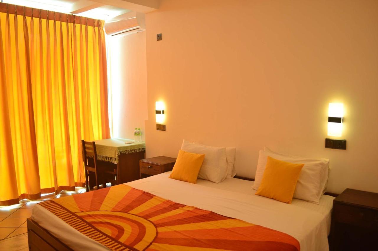 Villa Jayananda Dikwella Esterno foto